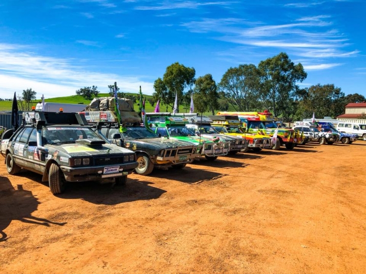 Variety Club Bash Cars at the Quindanning Hotel
